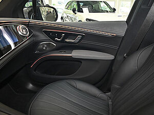 Mercedes-Benz EQS 580 SUV 4M AMG Sport Premium Plus 15 navigation