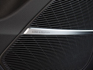 Audi Q7 SUV S line 50 TDI quattro tiptronic 32 navigation