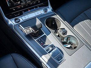 Audi A6 Avant advanced 40 TDI quattro S tronic 12 navigation