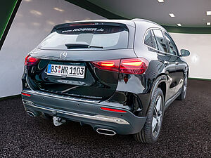 Mercedes-Benz GLA 180 Edition AMG Line 3 navigation