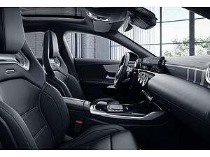 Mercedes-Benz CLA 45 AMG SB S 4M 8 navigation