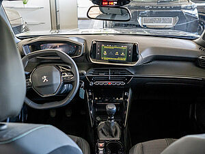 Peugeot 2008 Allure Pack 1.2 PureTech 130 6 navigation