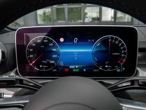 Mercedes-Benz C 300 e 360° Night Keyless Totw. 13 navigation