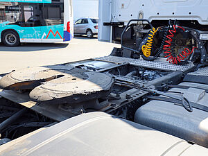 Mercedes-Benz Actros 1845 LS 4x2 F13 6 navigation