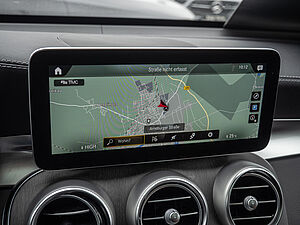 Mercedes-Benz GLC 43 AMG 4M 10 navigation
