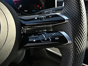 Mercedes-Benz E 220 d T AMG Line 18 navigation