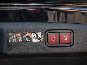 Mercedes-Benz E 220 d Avantgarde Advanced Plus 19" 22 navigation