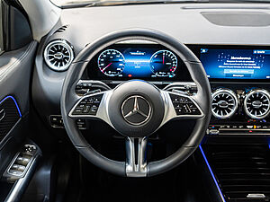 Mercedes-Benz GLA 250 e Progessive Advanced Plus 9 navigation