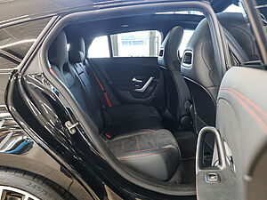 Mercedes-Benz CLA 35 AMG SB 4M Advanced Plus 4 navigation