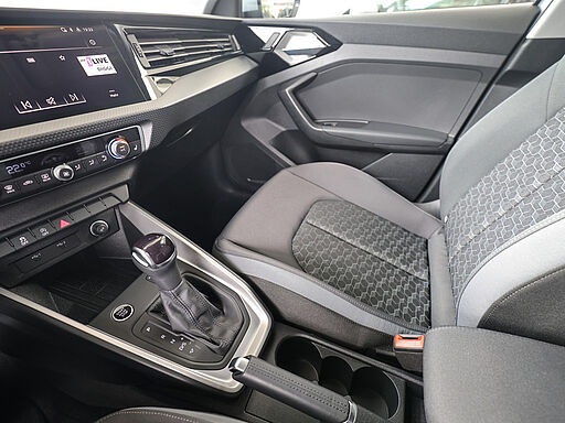 Audi A1 Sportback S line 30 TFSI S tronic 17