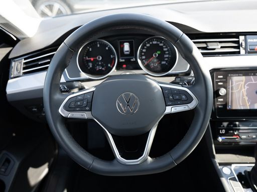 Volkswagen Passat Variant Business 2.0 TDI DSG AHK Absta 10