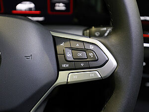 Volkswagen Golf VIII Life 1.5 TSI 28 navigation