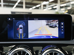 Mercedes-Benz A 220 4M AMG Sport Advanced Plus 13 navigation