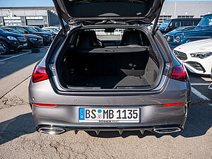 Mercedes-Benz CLA 180 SB AMG Line 22 navigation