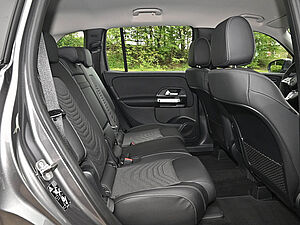 Mercedes-Benz GLB 200 d Progressive Advanced 5 navigation
