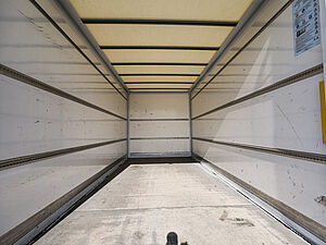 Mercedes-Benz Sprinter 316 CDI Koffer RWD L3 28 navigation