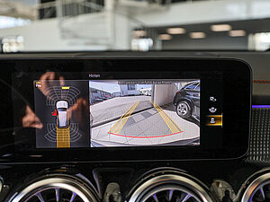 Mercedes-Benz EQB 300 4M AMG Sport Advanced 14 navigation