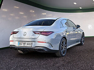 Mercedes-Benz CLA 180 Coupé AMG Line 3 navigation