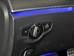 Mercedes-Benz E 300 d 4M T AMG Line 22 navigation
