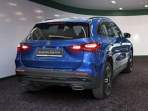 Mercedes-Benz GLA 250 e AMG Line 4 navigation