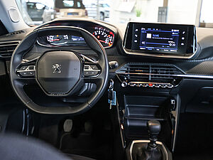 Peugeot 2008 Active Pack 8 navigation