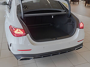 Mercedes-Benz E 220 d AMG Sport Advanced 5 navigation