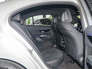 Mercedes-Benz E 220 d AMG Sport Advanced 10 navigation