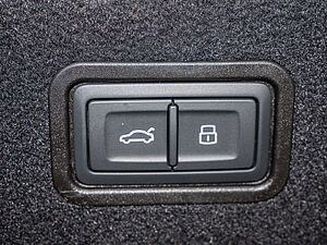 Audi A8 L 50 TDI quattro 27 navigation