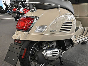 Vespa GTS 125 E5+ 11 navigation