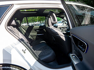 Mercedes-Benz C 220 d T 4 navigation