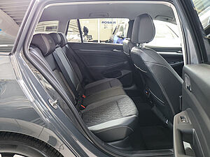 Volkswagen Golf VIII Variant GOAL2,0 l TDI DSG 4 navigation