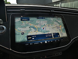 Mercedes-Benz E 220 d AMG Sport Advanced 11 navigation
