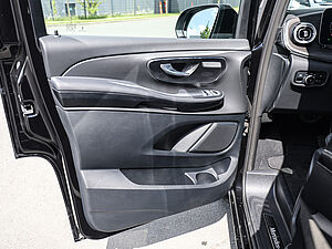 Mercedes-Benz V 300 d AVANTGARDE Lang 27 navigation