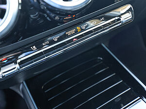 Mercedes-Benz B 250 4M Progressive Advanced Plus 15 navigation
