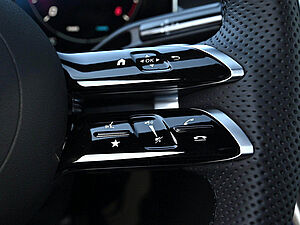 Mercedes-Benz GLC 200 d 4M AMG Line 16 navigation