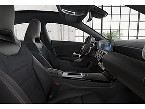 Mercedes-Benz CLA 220 d Coupé AMG Sport Edition 8 navigation