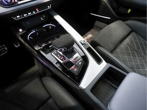 Audi RS5 Sportback Abstandstemp. LED HUD Navi Soun 20 navigation