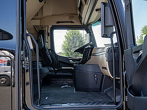 Mercedes-Benz Actros 1853 LS 4x2 mit GSR 2 navigation