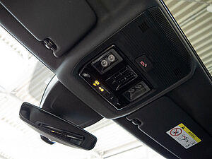 Volkswagen Golf VIII Variant R-Line 2.0 TDI DSG 20 navigation