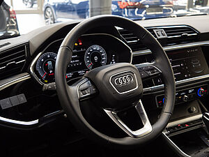 Audi Q3 35 TDI S line 20 navigation