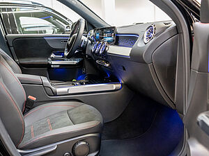 Mercedes-Benz GLB 200 d AMG Sport Advanced Plus 2 navigation