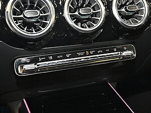 Mercedes-Benz EQA 250 EQA 250+ Progressive Advanced Plus Facelift 13 navigation