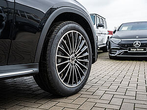 Mercedes-Benz GLC 200 4M AMG Line Advanced Plus 5 navigation