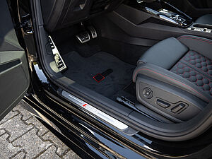 Audi RS3 Sportback S tronic 31 navigation