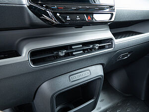 Volkswagen ID. Buzz Cargo 15 navigation