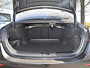 Mercedes-Benz E 200 AMG Line 29 navigation