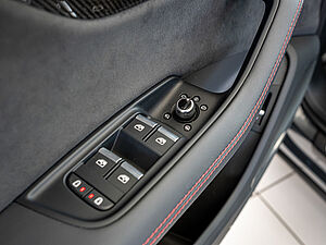 Audi Q7 S line Competition plus 50 TDI quattro 27 navigation