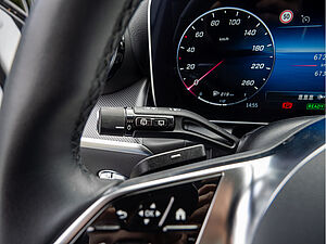 Mercedes-Benz GLC 300 e 4M Avantgarde Advanced Plus 16 navigation