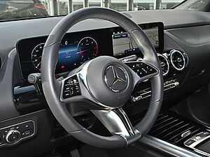 Mercedes-Benz B 200 d Progressive 28 navigation