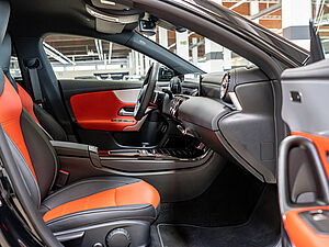 Mercedes-Benz CLA 250 4M Coupé AMG Sport Premium 2 navigation